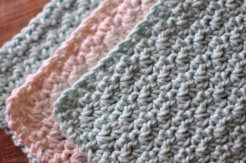 Easy Star Stitch Crochet Dishcloth Pattern - Life + Yarn