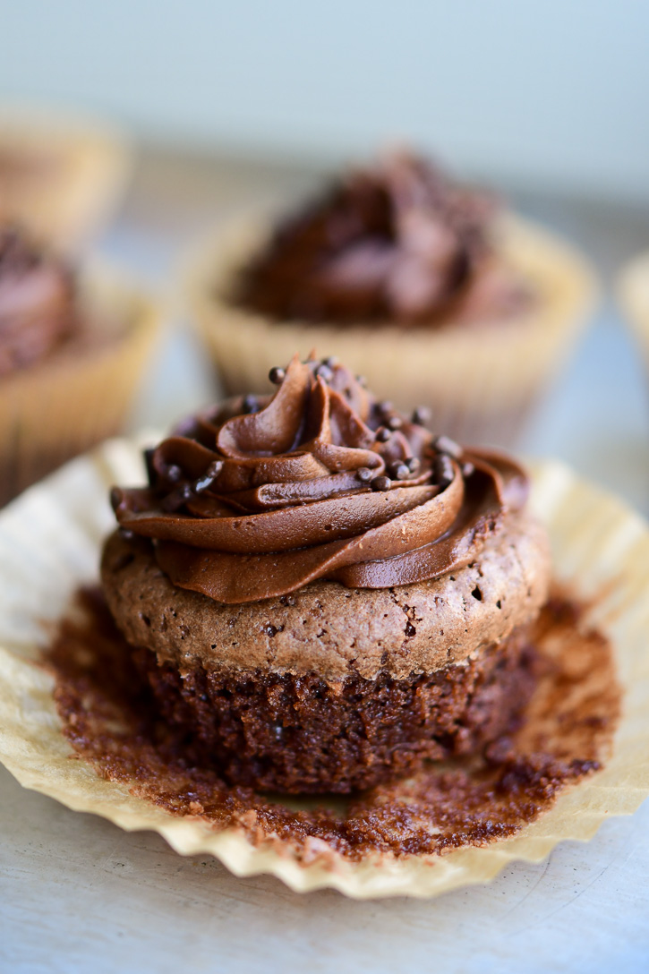 Chewy Brownie Cupcakes